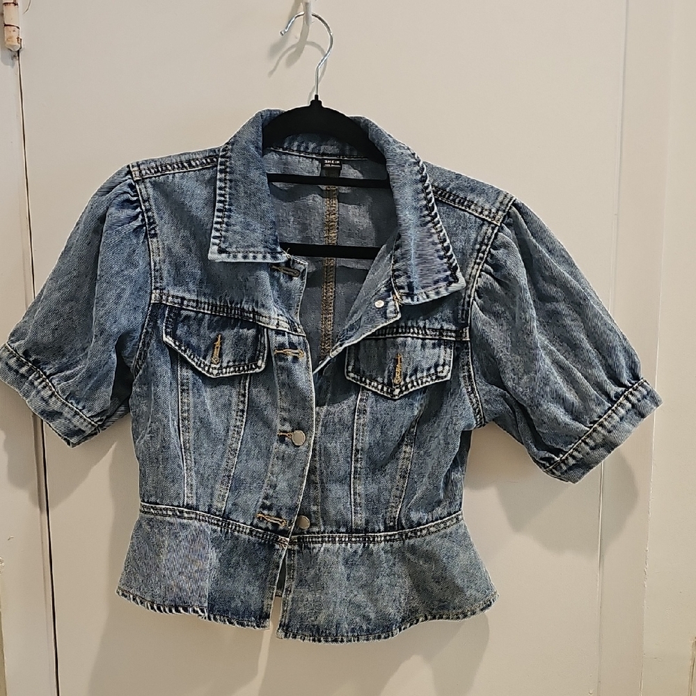 SHEIN Blue Denim Collar Detail